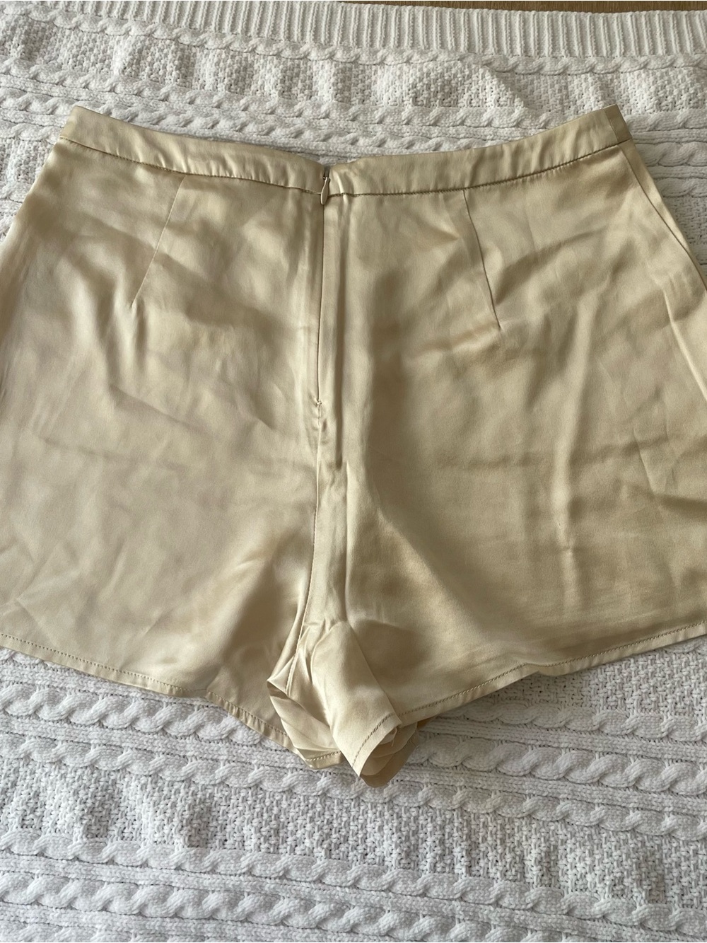 Reformation Satin High-Waist Cream Shorts - Picture 6 of 8